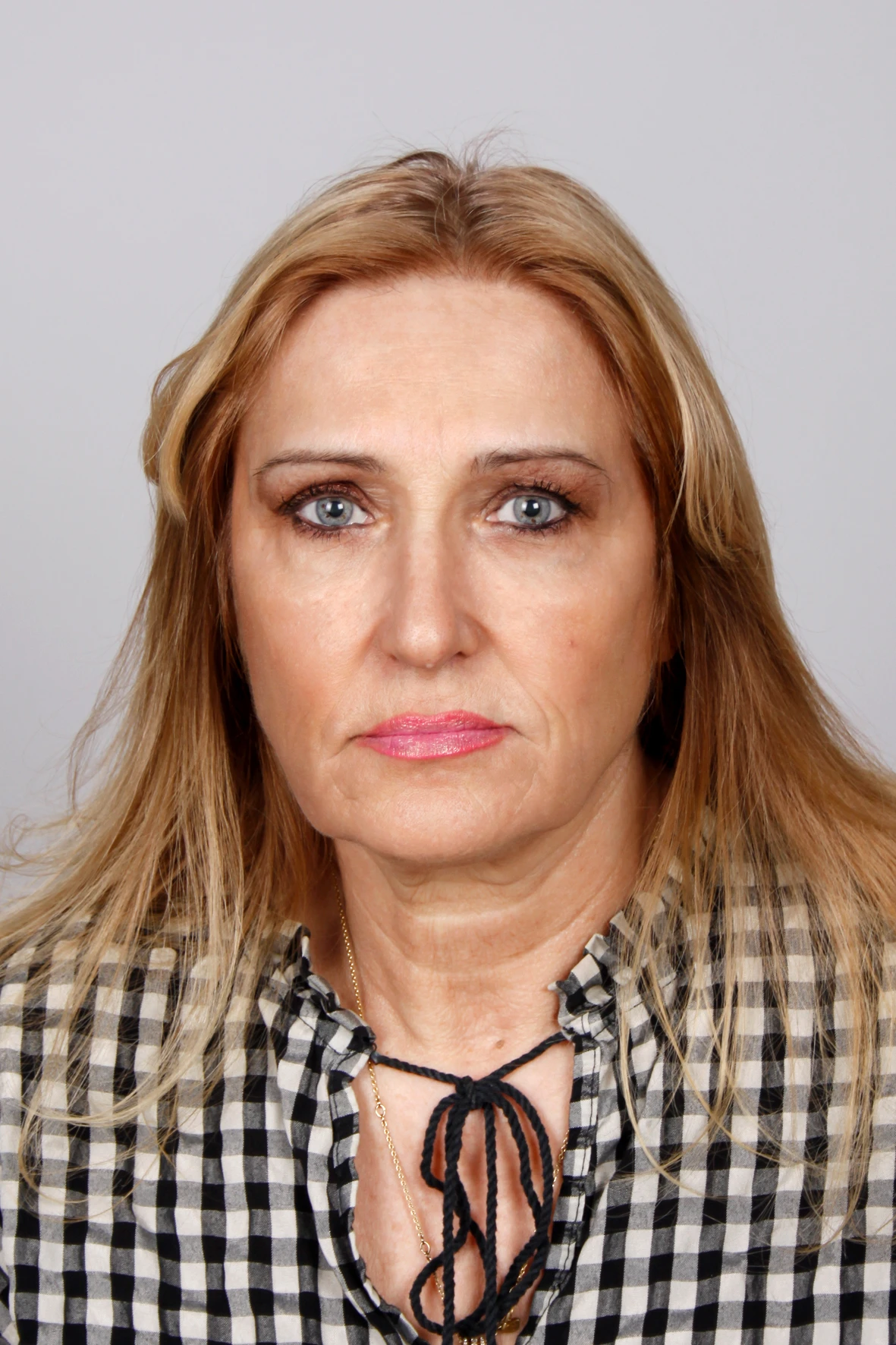 Росица Маринова Бинчарова